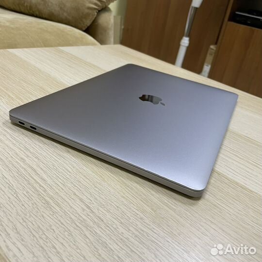 Apple MacBook Pro 2017