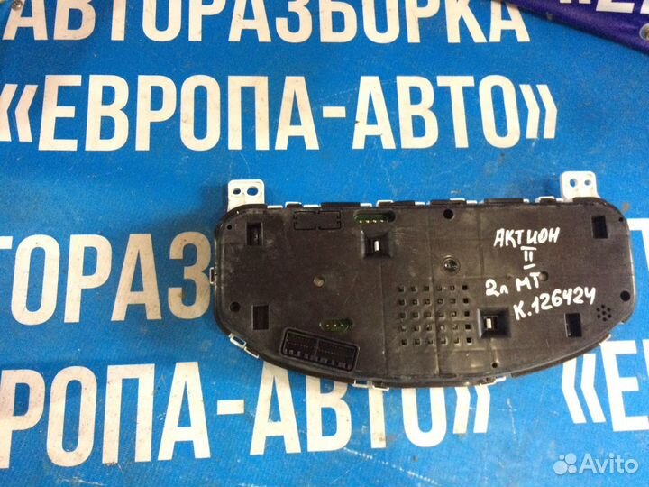 Панель приборов Ссанг Енг Актион Нью Actyon New