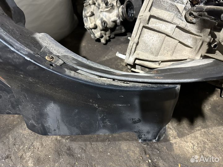 Крыло переднее правое Suzuki Jimny