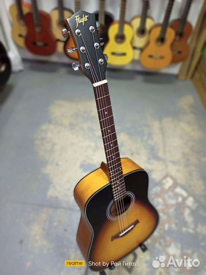 Акустическая гитара flight