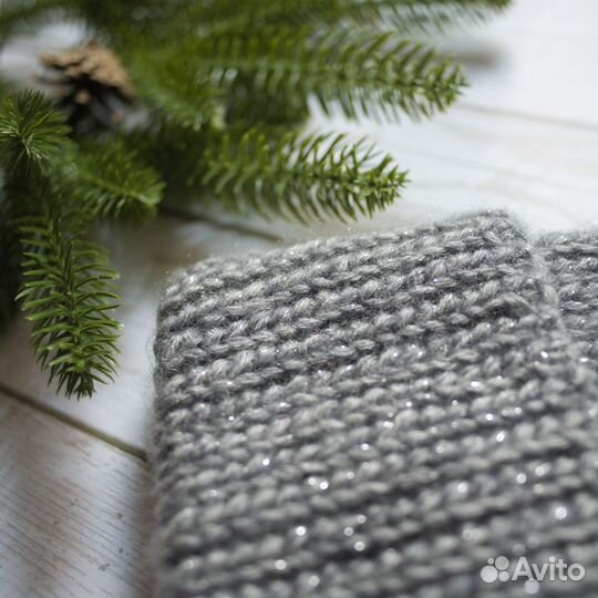 Шапка серая