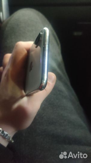 iPhone X, 64 ГБ