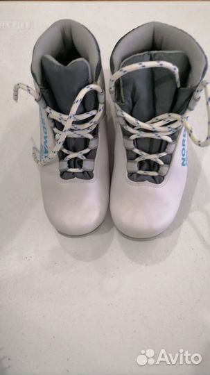 Ботинки для беговых лыж