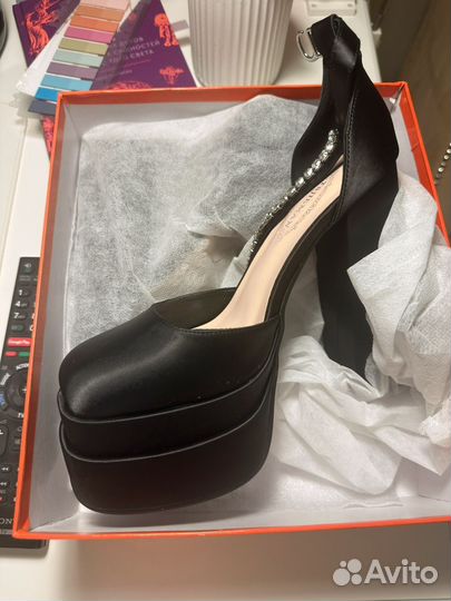 Туфли женские