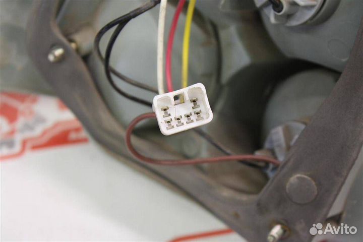 Фонарь задний правый Geely Otaka 2007 1701552180