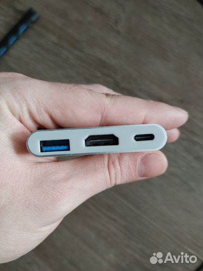 Usb type c hub
