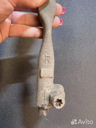 Рулевой наконечник правый bmw g11 g12