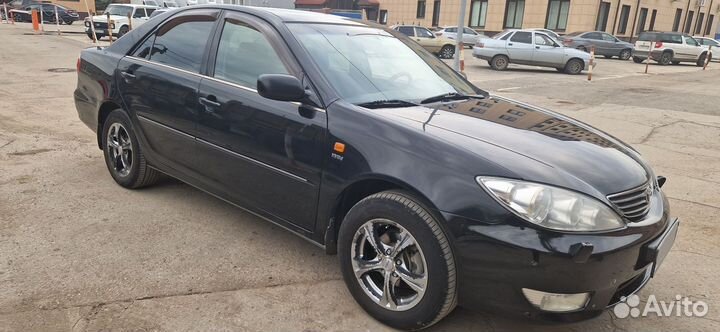 Toyota Camry 2.4 МТ, 2004, 770 000 км