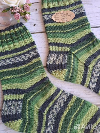 Вязаные шерстяные носки ручной работы