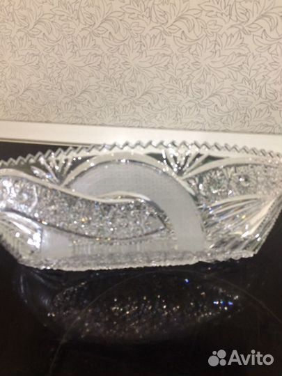 Огромные Хрустальные вазы