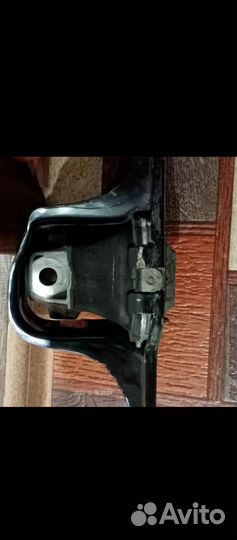 Опора двигателя рено Меган 2