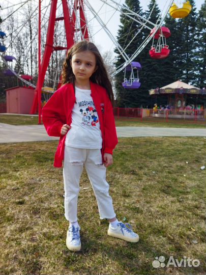 Куртка, ветровка, бомбер, плащ в стиле Zara