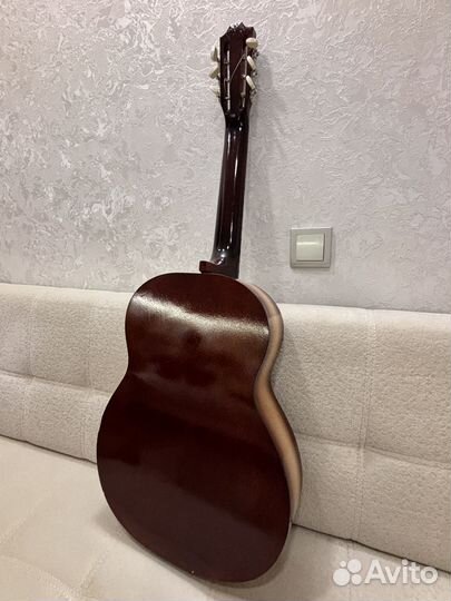 Акустическая гитара бу