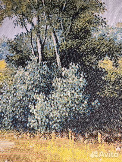 Картина вышитая