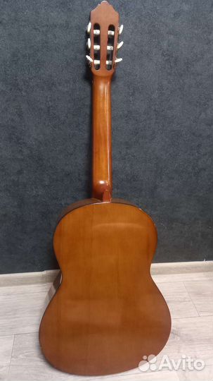 Акустическая гитара yamaha c40 с чехлом