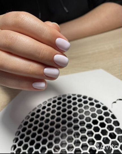 Маникюр, гель-лак