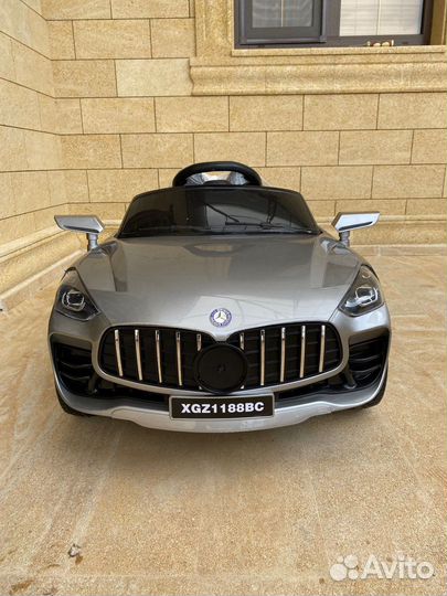 Детский электромобиль