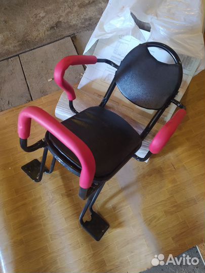 Детское кресло на велосипед