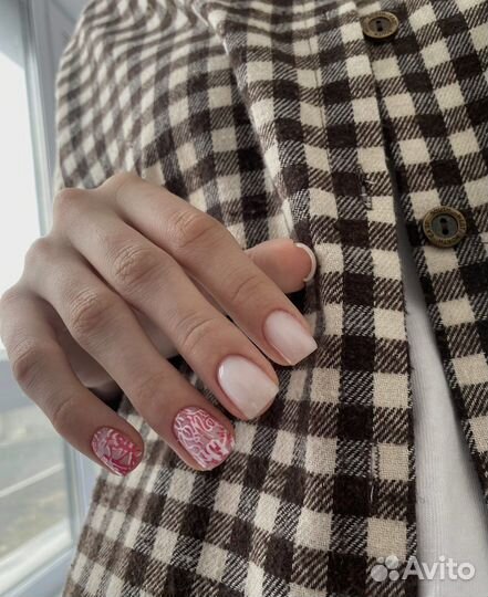 Маникюр на дому