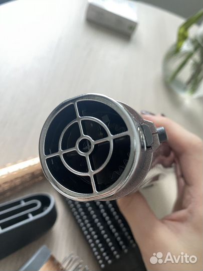 Фен-щетка Babyliss AS136E