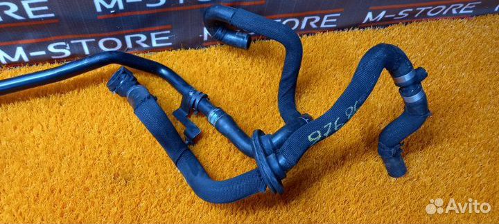 Патрубок системы охлаждения Audi A6 C6/4F BDW 2008