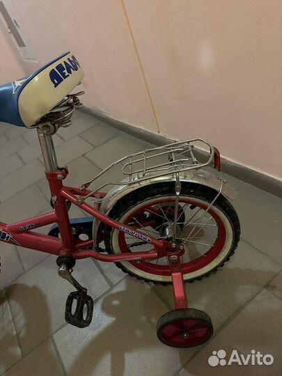 Детский четырехколесный велосипед