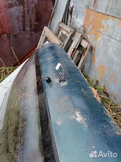 Задняя дверь на mitsubishi