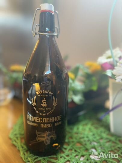 Бутылки с пробкой 200шт, литровые