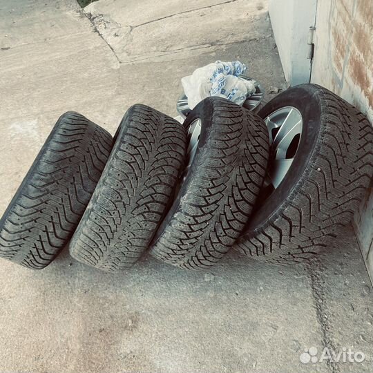 R18 Altenzo Sports Comforter 225/55, PCD 5x120 DIA 74.1