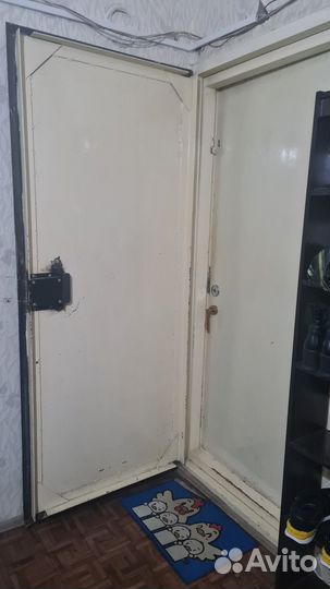 Дверь входная металлическая