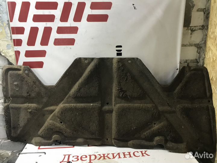 Шумоизоляция капота Nissan Pathfinder