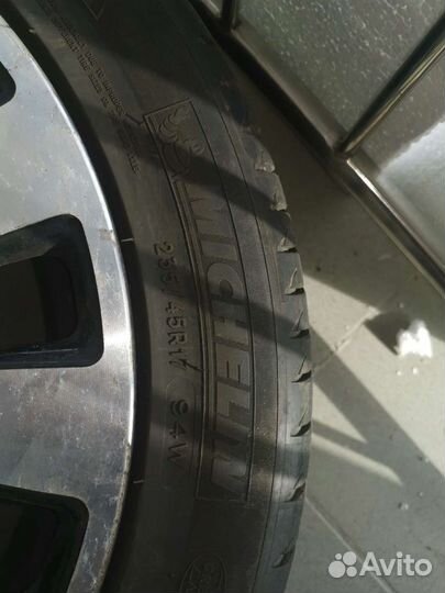 Michelin Primacy 3 235/45 R17 94W