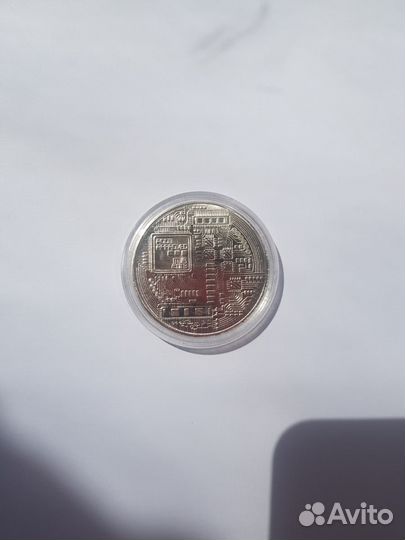 Монета bitcoin