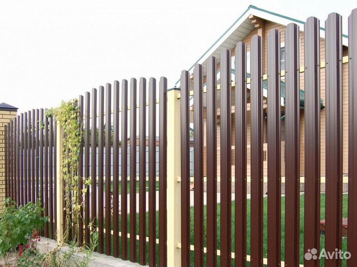Металлический забор с установкой