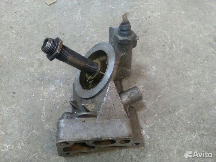 Кронштейн маслянного фильтра Volkswagen Passat B5