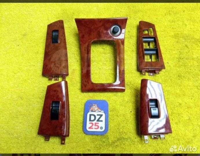 Накладки Toyota Corolla NZE 121 Дерево