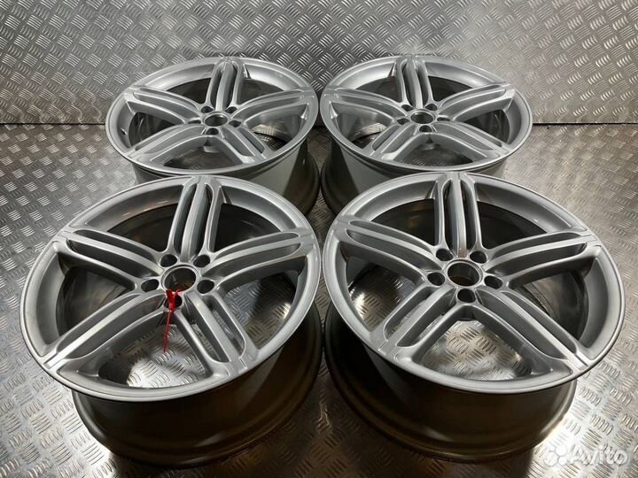 Комплект литых дисков R20x9 5x112