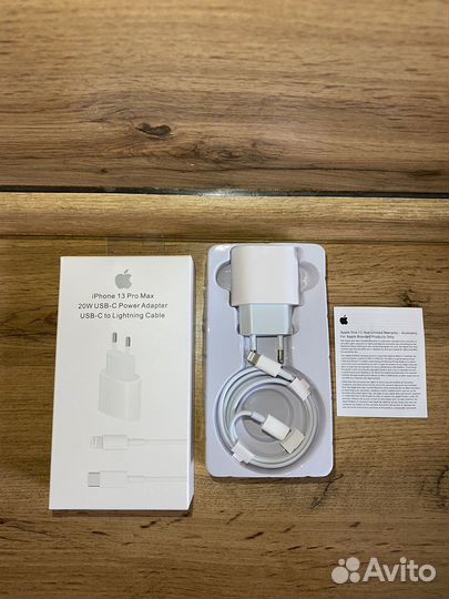 Зарядка для iPhone адаптер + Кабель