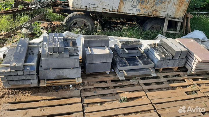 Изделия из гранита для памятника штучно