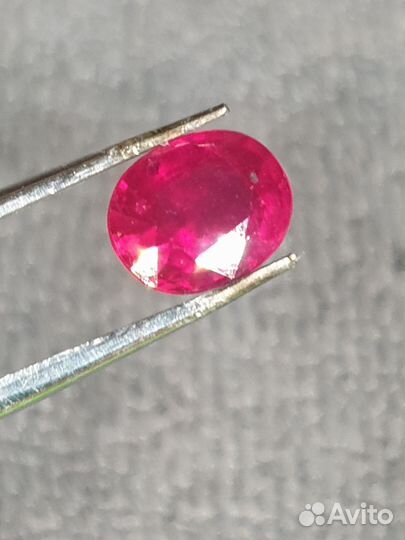 Рубин 2.75 карат с облагораживанием