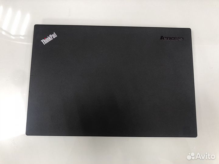 Компактный Lenovo 12.5