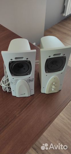 Компьютерные колонки Genius SP-K10