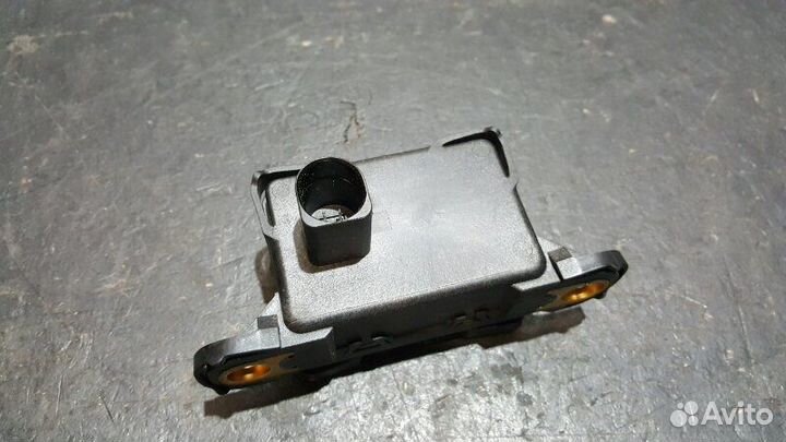 Датчик ускорения Porsche Cayenne 957 GTS M48.01