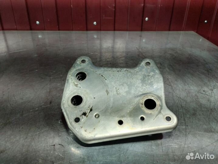 Радиатор масляный Mercedes C-Class W203 OM646 2.2