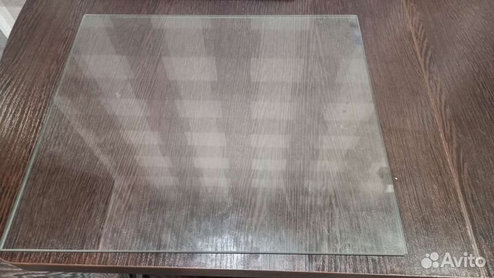 Стеклянная полка IKEA