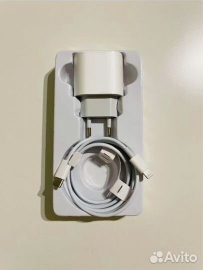 Зарядка на iPhone 20w