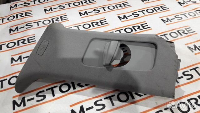 Обшивка стойки задняя правая Volkswagen Touareg 7L