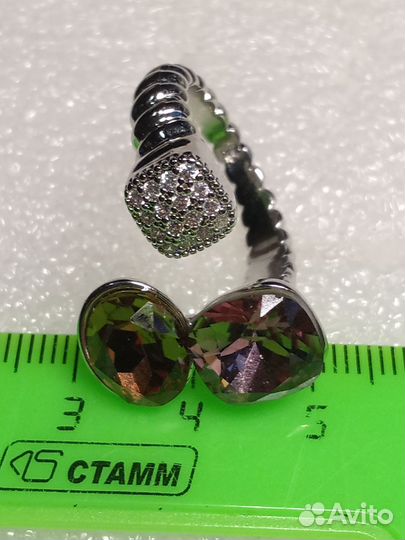 Стильное Кольцо с Султанитом 17,5