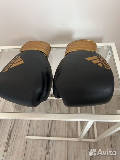 Adidas hybrid 200 16oz Боксерские перчатки