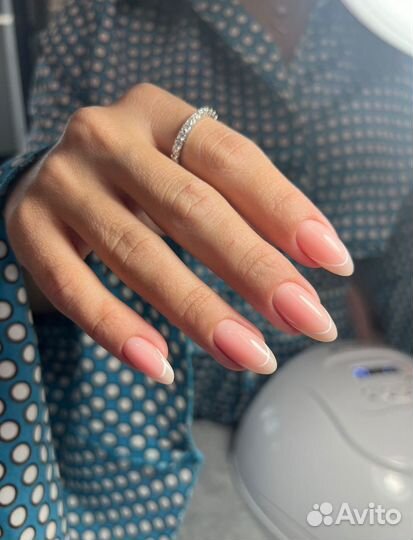 Мастер маникюра